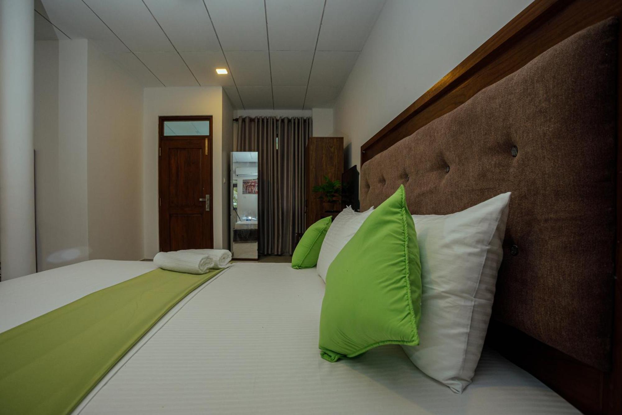 Villa Windfall Unawatuna Extérieur photo